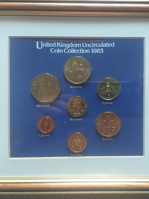 British coin collection 1983 like new, framed set