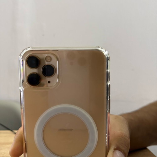 IPhone 11 Pro Max 256 σαν καινούργιο, χρυσαφί με 3 θήκες