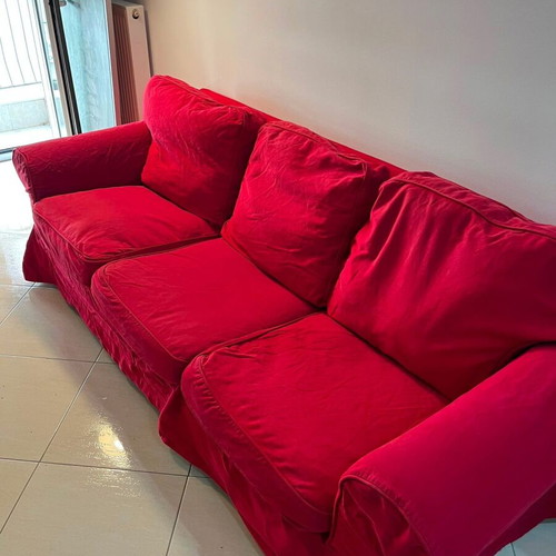 Sofa used, 3-seater red fabric upholstery
