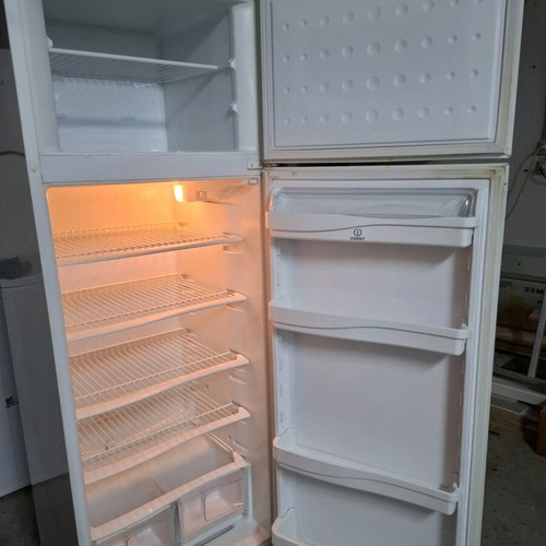 Refrigerator 175x60x60 cm