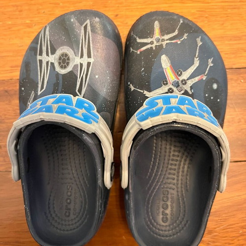Crocs kids Star Wars shoes size C10 27-28