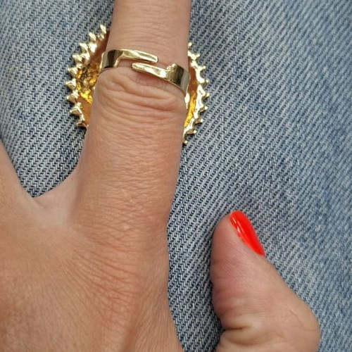 Statement gold adjustable boho vintage ring like new