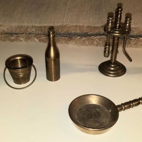 Vintage brass miniatures like new collectible