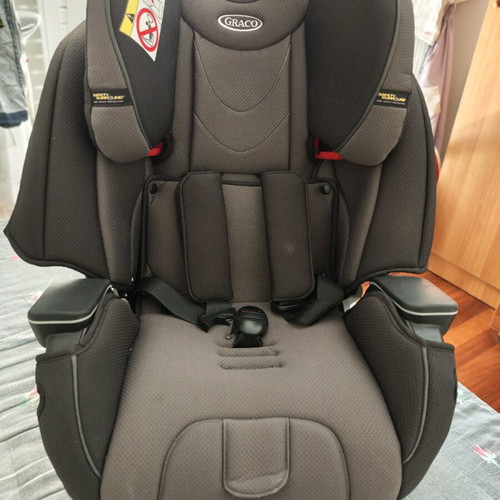 Car seat Graco like new, suitable from baby to 8 years