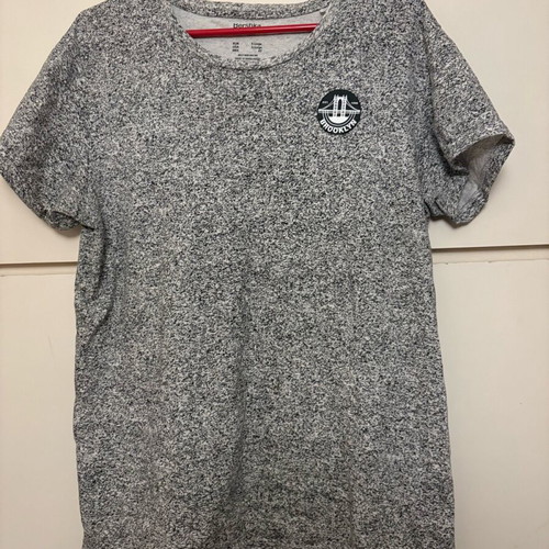 Bershka T-shirt XL grey melange with Brooklyn Bridge patch