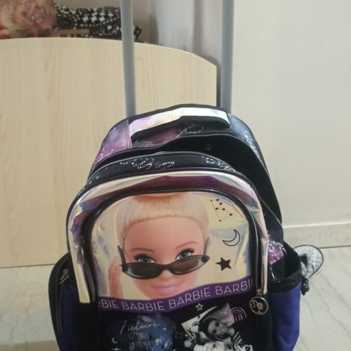 Barbie school bag like new