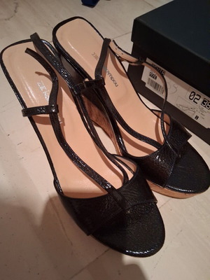 Kalogirou platform sandals size 38.5 like new, black