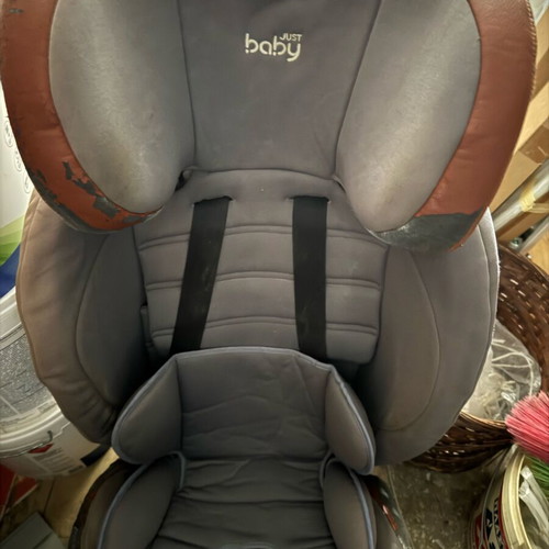 Just Baby car seat used 9-36kg for 9 months to 12 years