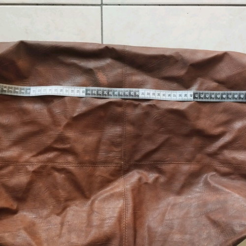 Large crossbody bag used, brown, zipper issue inside