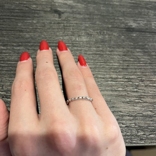 Silver ring like new in excellent condition