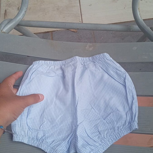 Baby shorts Benetton like new, size 9-12 months, 100% cotton