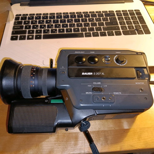 Bauer S207 XL video camera used with accessories