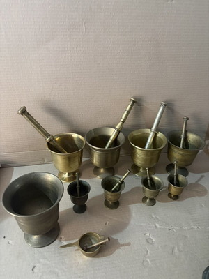 Set of 10 brass mortars and pestles