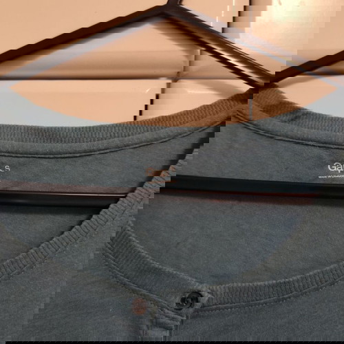Gap μπλούζα small με μεγάλη φόρμα