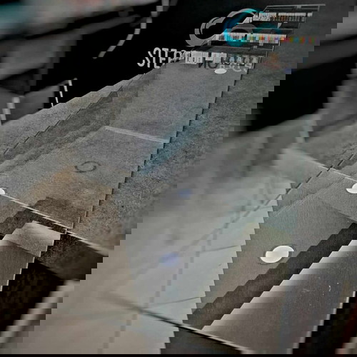 Γυάλινα ράφια  150cmX20cm πάχος 5mm