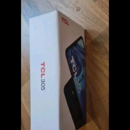 TCL 305 Phone new with Android