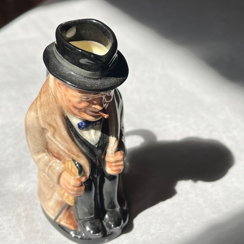 Royal Doulton Winston Churchill cream container vintage like new