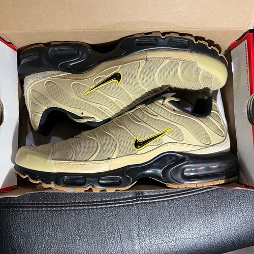 Nike TN sneakers like new, black and yellow, size 47