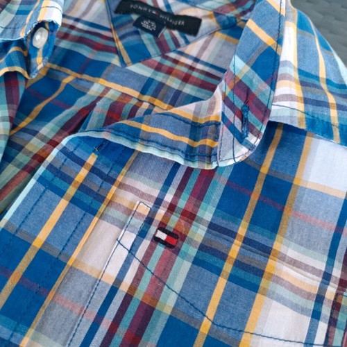 Tommy Hilfiger boys' checkered shirt like new, age 6-7