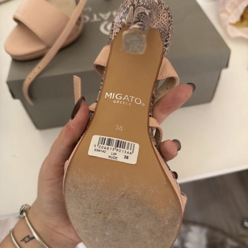Migato beige sandals like new, size 38