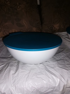 Tupperware Alekra Bowl 5 Liters new