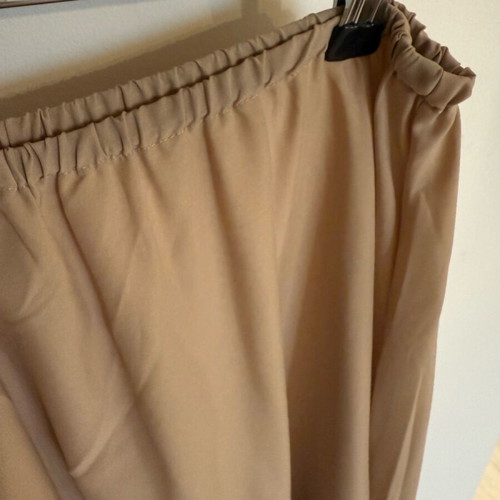 Madame Shou Shou skirt new, tulle with embroidery and sequins, beige