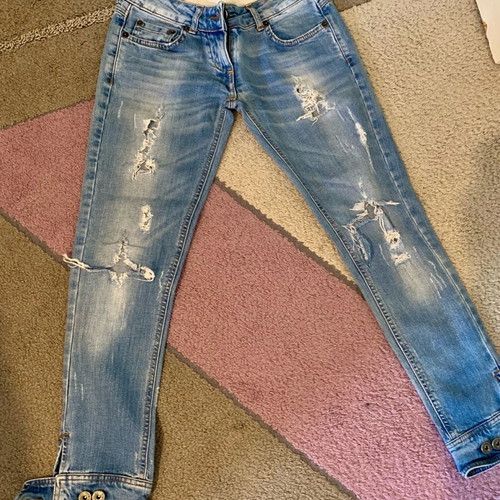 Denny Rose Jean like new with rips and buttons, blue