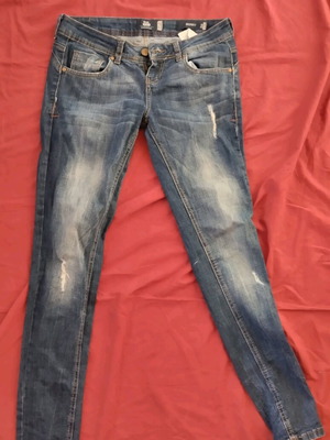 Bershka women's skinny jeans used, size S