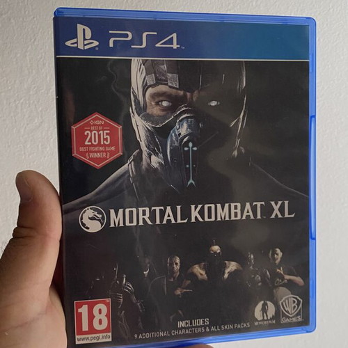 Mortal Kombat XL PS4 game like new