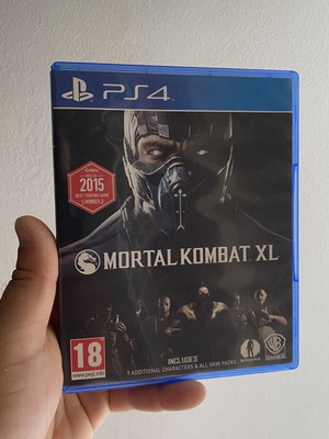 Mortal Kombat XL PS4 game like new