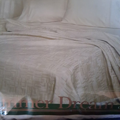 Togas Studio Summer Dream bedding set new, 5 pieces