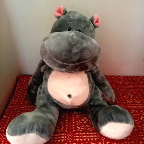 Stuffed toy from Moustakas stores, like new
