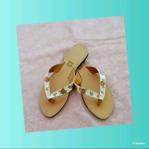 Leather sandals handmade with flowers new, brown