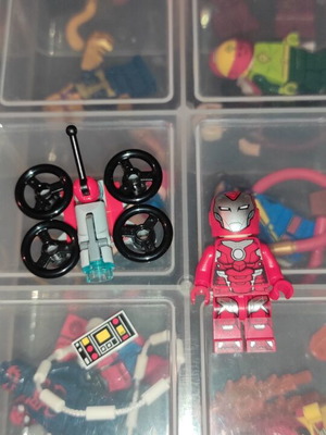 Lego Super Heroes Avengers Rescue Pepper Potts κόκκινη πανοπλία σαν καινούργιο