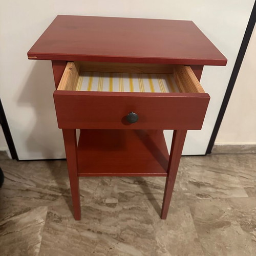 Ikea Hemnes nightstand like new with small dent