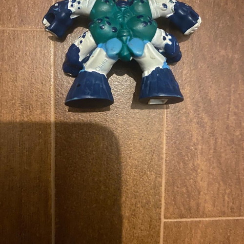 Gormiti Elemental Fusion figure used, talks at altar