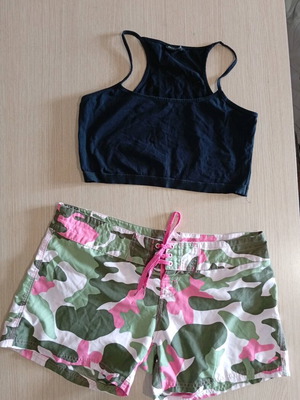 Set crop top Paco and shorts Sosoumo like new, black and multicolor