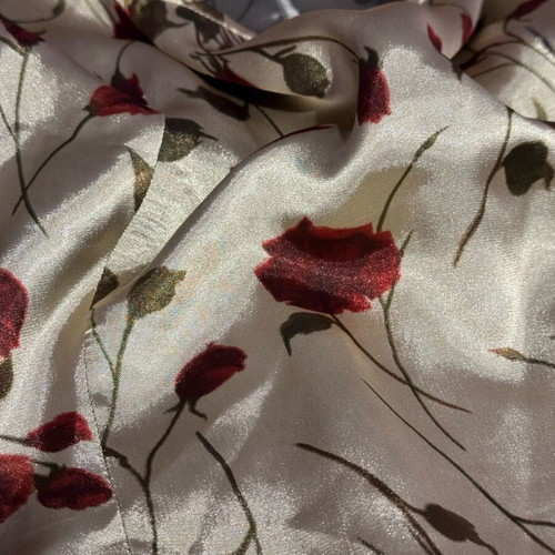 Satin women's short-sleeve blouse like new, size L, beige and red
