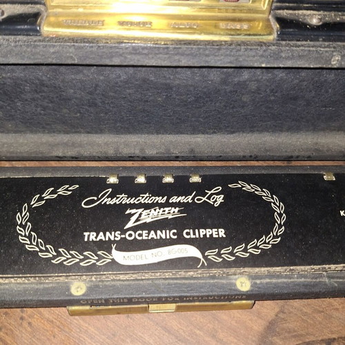 Zenith Trans-Oceanic Clipper 8G005 like new, shortwave radio