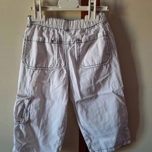 White long bermuda shorts for boy 2 years Jumbo like new