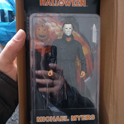 Michael Myers figure new from the Halloween movie