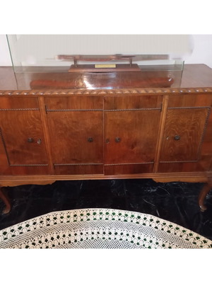 Antique buffet from the 1950s used with 3 lockable cabinets