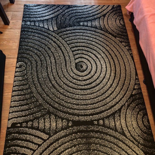 Gray/Black Rug 188 x 133 cm like new
