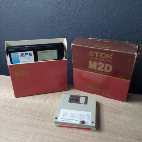 Vintage floppy disks used, pack of 28, 80s