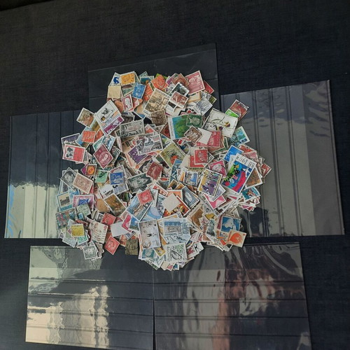Large Lot of 1350 European Stamps like new with storage cards