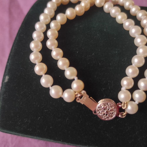 Double Pearl Bracelet with 14K Clasp like new