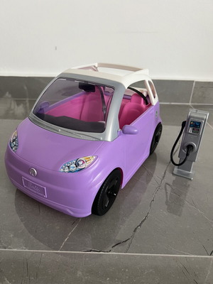 Barbie 2-in-1 ηλεκτρικό όχημα HJV36 με σταθμό φόρτισης