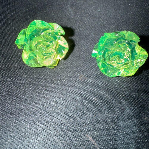 Roses neon earrings new, handmade, green