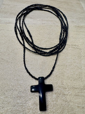 Vintage necklace cross made of obsidian like new, 1.5 m length