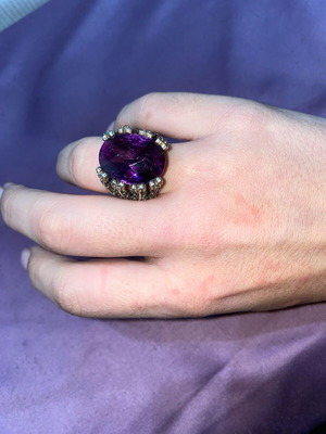 Silver ring with 9K gold plating and amethyst stone like new